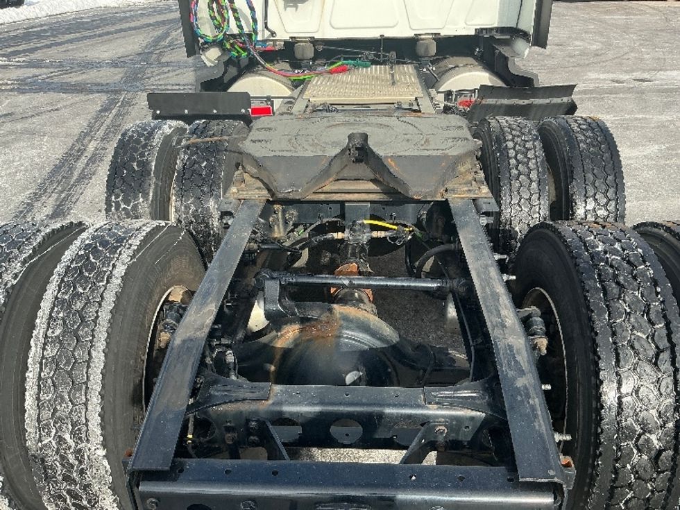 Sleeper Tractor-Heavy Duty Tractors-International-2023-LT625-Harrisburg-PA-736,386\n\t\tmiles-$ 34,000 - Image 6