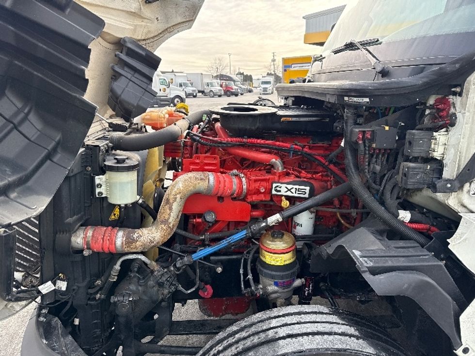 Sleeper Tractor-Heavy Duty Tractors-International-2023-LT625-Harrisburg-PA-784,533\n\t\tmiles-$ 34,000 - Image 21