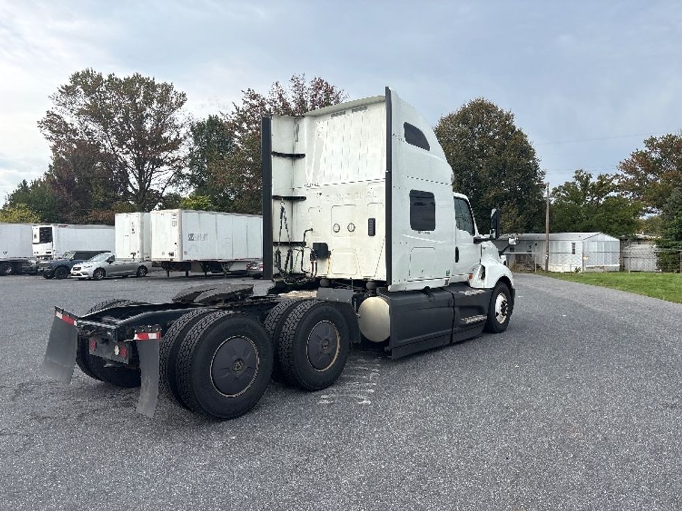 Sleeper Tractor-Heavy Duty Tractors-International-2023-LT625-Harrisburg-PA-786,502\n\t\tmiles-$ 38,500 - Image 7