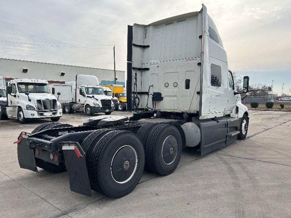 Sleeper Tractor-Heavy Duty Tractors-International-2023-LT625-Houston-TX-547,104\n\t\tmiles-$ 54,250 - Image 7