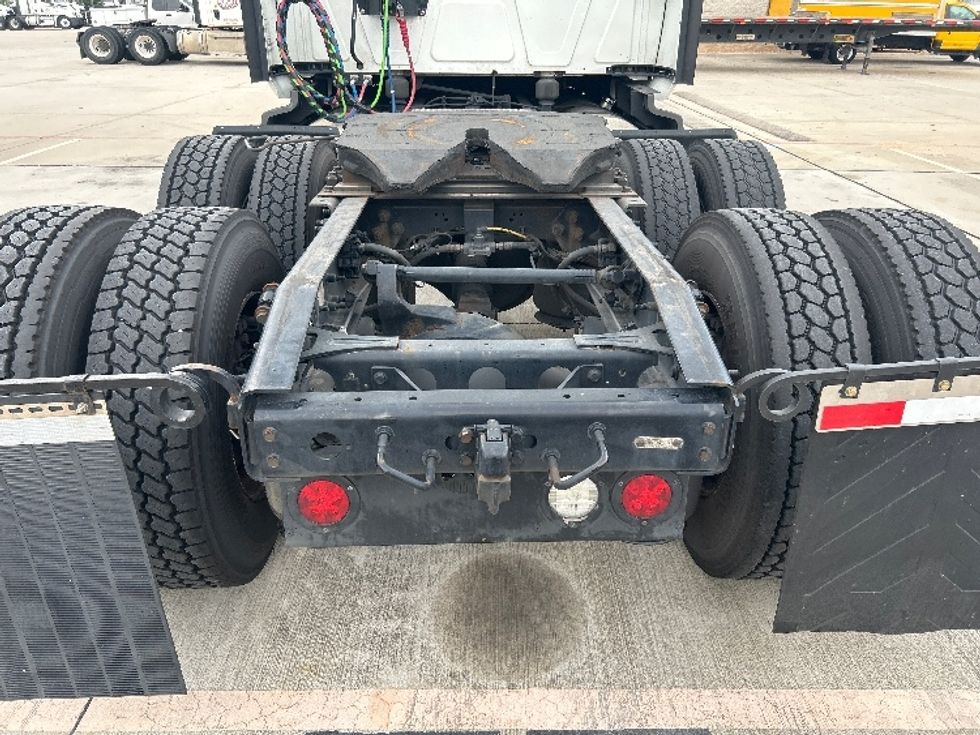 Sleeper Tractor-Heavy Duty Tractors-International-2023-LT625-Houston-TX-792,391\n\t\tmiles-$ 35,500 - Image 6