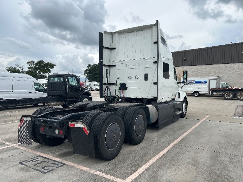Sleeper Tractor-Heavy Duty Tractors-International-2023-LT625-Houston-TX-792,391\n\t\tmiles-$ 35,500 - Image 7