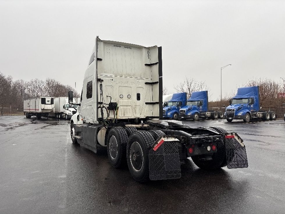 Sleeper Tractor-Heavy Duty Tractors-International-2023-LT625-Indianapolis-IN-679,212\n\t\tmiles-$ 38,250 - Image 5