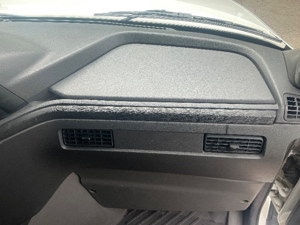 Sleeper Tractor-Heavy Duty Tractors-International-2023-LT625-Jacksonville-FL-533,529\n\t\tmiles-$ 51,500 - Image 14