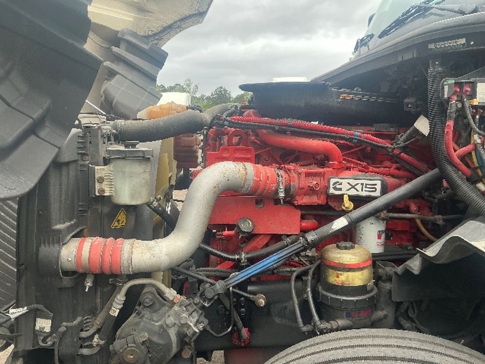 Sleeper Tractor-Heavy Duty Tractors-International-2023-LT625-Jacksonville-FL-533,529\n\t\tmiles-$ 51,500 - Image 21