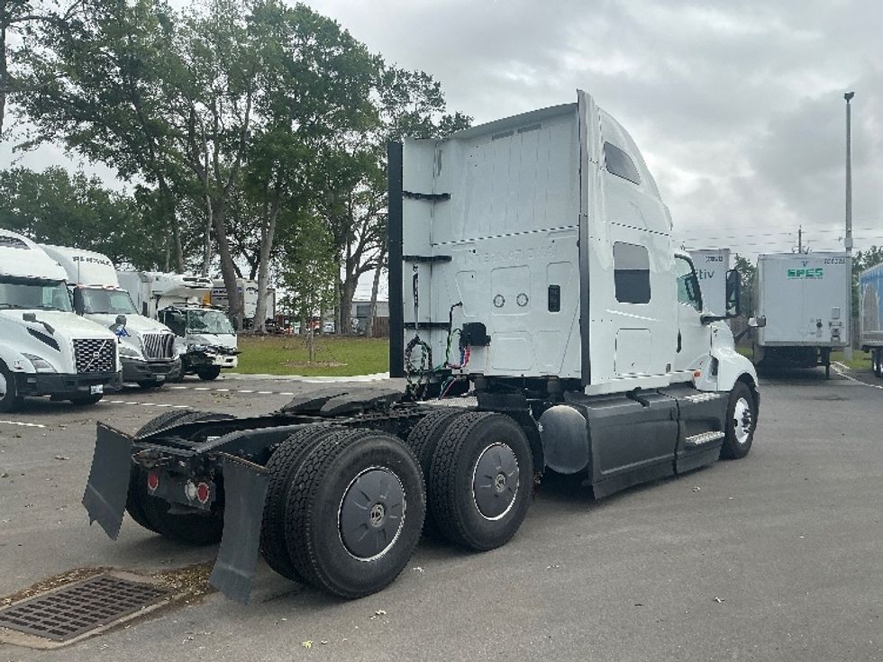 Sleeper Tractor-Heavy Duty Tractors-International-2023-LT625-Jacksonville-FL-533,529\n\t\tmiles-$ 51,500 - Image 7