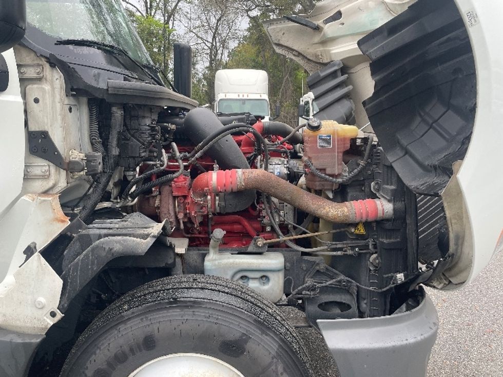 Sleeper Tractor-Heavy Duty Tractors-International-2023-LT625-Jacksonville-FL-624,832\n\t\tmiles-$ 44,000 - Image 20