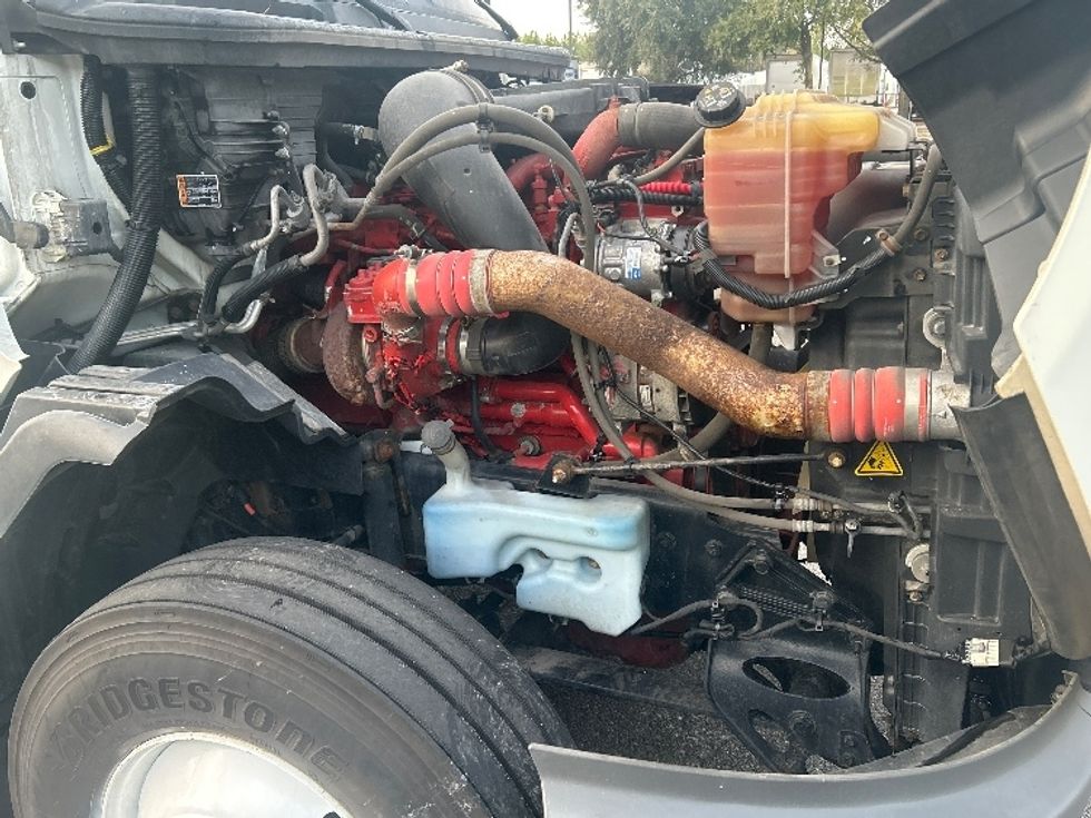 Sleeper Tractor-Heavy Duty Tractors-International-2023-LT625-Jacksonville-FL-627,629\n\t\tmiles-$ 43,750 - Image 20