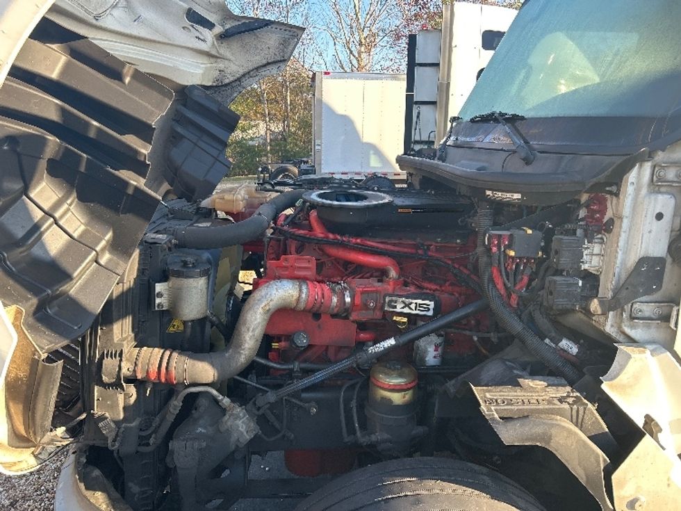 Sleeper Tractor-Heavy Duty Tractors-International-2023-LT625-Jacksonville-FL-634,311\n\t\tmiles-$ 43,250 - Image 21