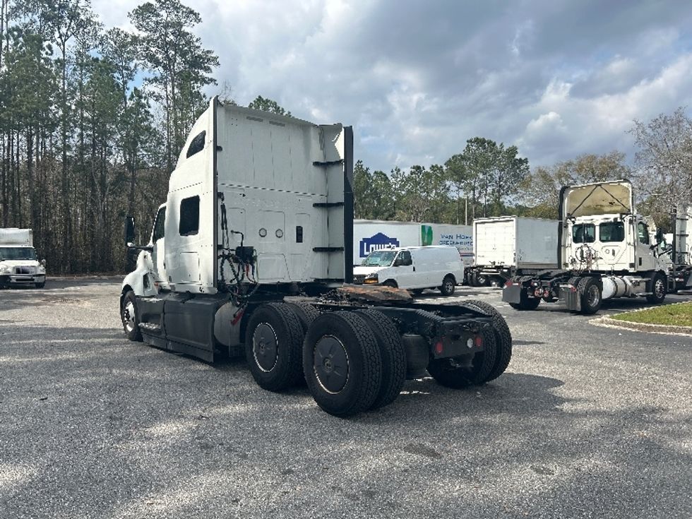 Sleeper Tractor-Heavy Duty Tractors-International-2023-LT625-Jacksonville-FL-658,461\n\t\tmiles-$ 41,000 - Image 5