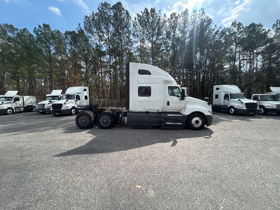 Sleeper Tractor-Heavy Duty Tractors-International-2023-LT625-Jacksonville-FL-658,461\n\t\tmiles-$ 41,000 - Image 8