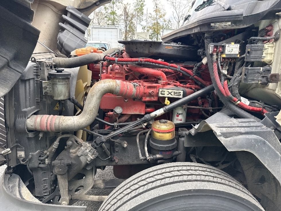 Sleeper Tractor-Heavy Duty Tractors-International-2023-LT625-Jacksonville-FL-662,082\n\t\tmiles-$ 40,500 - Image 21