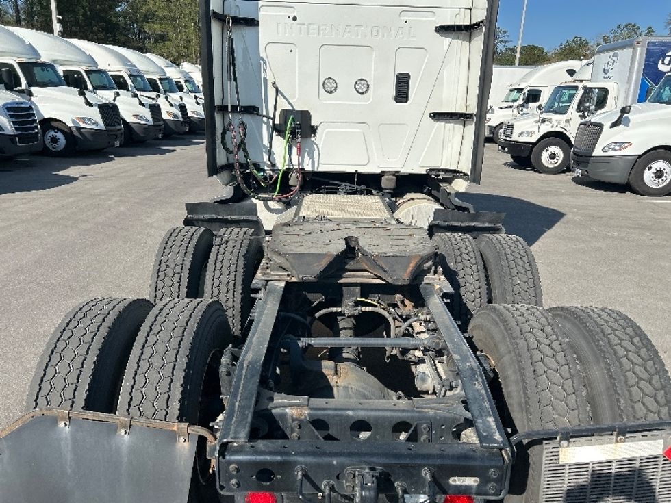 Sleeper Tractor-Heavy Duty Tractors-International-2023-LT625-Jacksonville-FL-692,947\n\t\tmiles-$ 37,500 - Image 6
