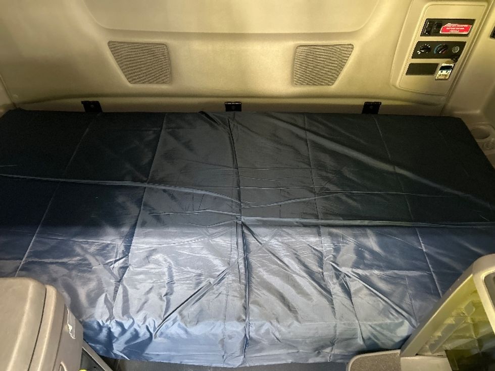 Sleeper Tractor-Heavy Duty Tractors-International-2023-LT625-Jacksonville-FL-723,053\n\t\tmiles-$ 34,750 - Image 17