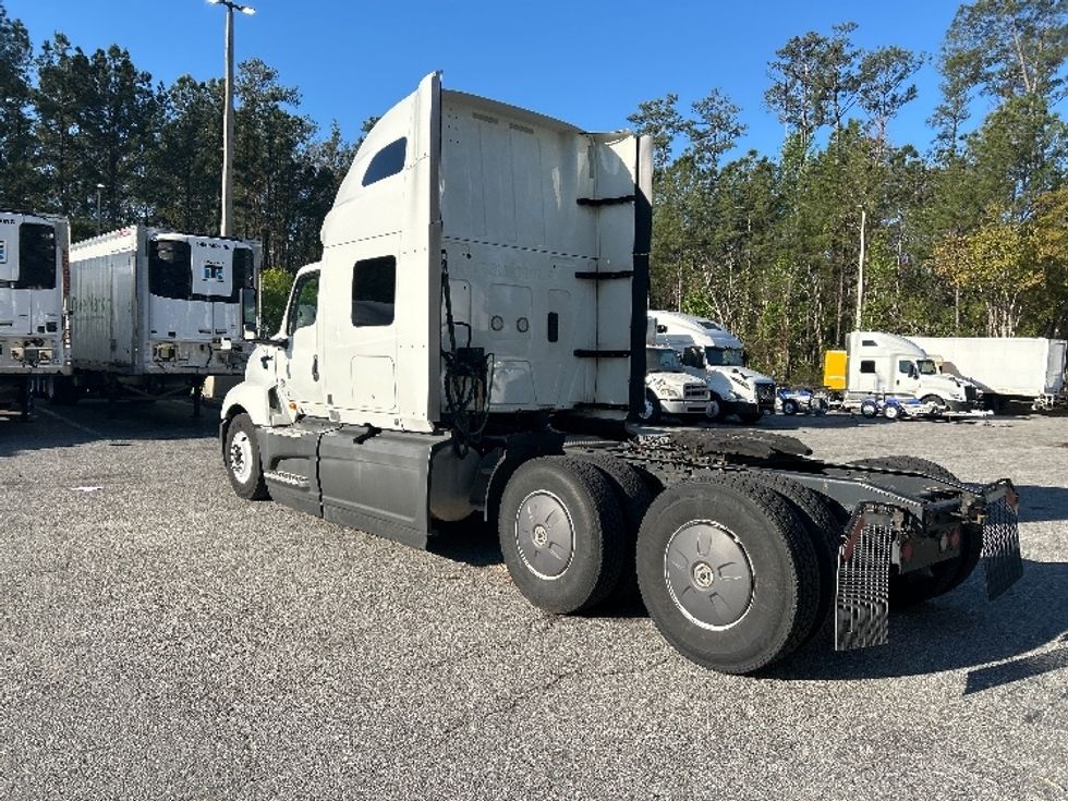 Sleeper Tractor-Heavy Duty Tractors-International-2023-LT625-Jacksonville-FL-723,053\n\t\tmiles-$ 34,750 - Image 5