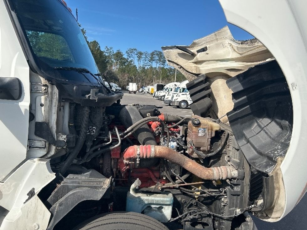 Sleeper Tractor-Heavy Duty Tractors-International-2023-LT625-Jacksonville-FL-750,330\n\t\tmiles-$ 34,000 - Image 20