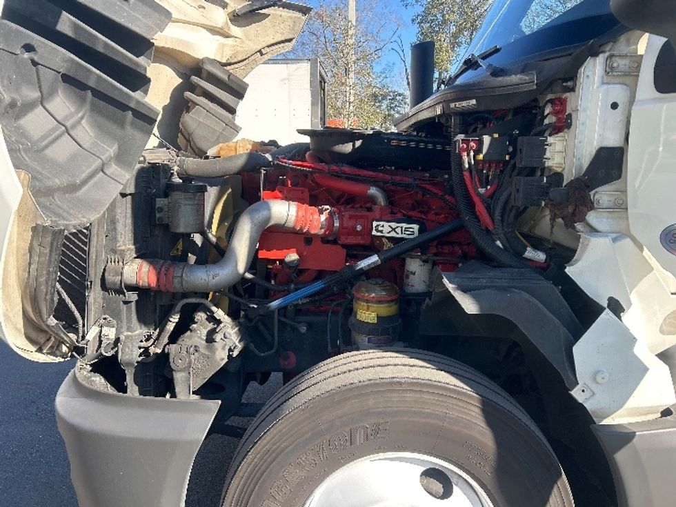 Sleeper Tractor-Heavy Duty Tractors-International-2023-LT625-Jacksonville-FL-760,120\n\t\tmiles-$ 34,000 - Image 21