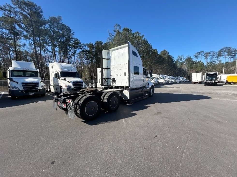 Sleeper Tractor-Heavy Duty Tractors-International-2023-LT625-Jacksonville-FL-760,120\n\t\tmiles-$ 34,000 - Image 7