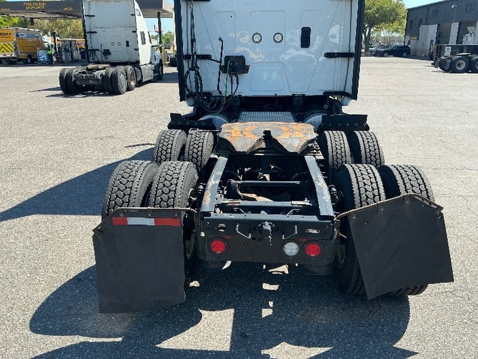 Sleeper Tractor-Heavy Duty Tractors-International-2023-LT625-Jacksonville-FL-764,390\n\t\tmiles-$ 34,000 - Image 6