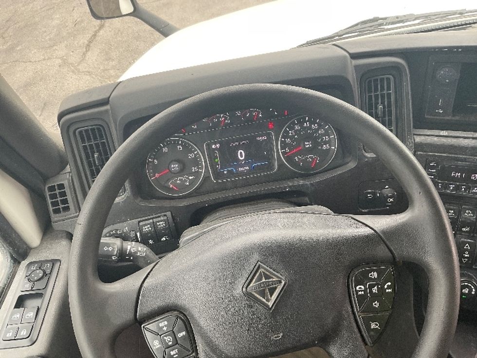 Sleeper Tractor-Heavy Duty Tractors-International-2023-LT625-Kansas City-MO-510,777\n\t\tmiles-$ 59,000 - Image 11