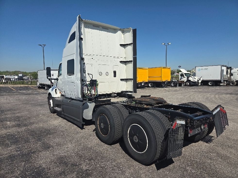 Sleeper Tractor-Heavy Duty Tractors-International-2023-LT625-Kansas City-MO-646,702\n\t\tmiles-$ 47,500 - Image 5