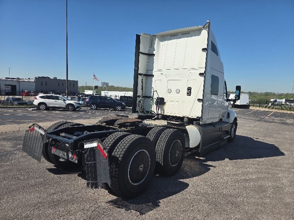 Sleeper Tractor-Heavy Duty Tractors-International-2023-LT625-Kansas City-MO-646,702\n\t\tmiles-$ 47,500 - Image 7