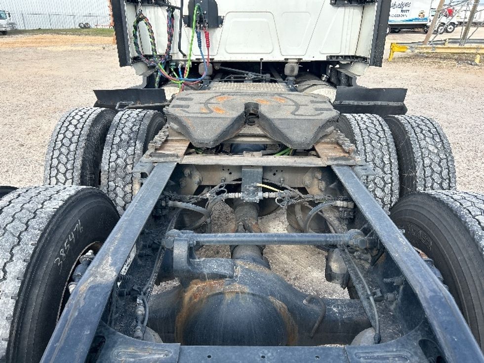 Sleeper Tractor-Heavy Duty Tractors-International-2023-LT625-Katy-TX-720,567\n\t\tmiles-$ 36,500 - Image 6