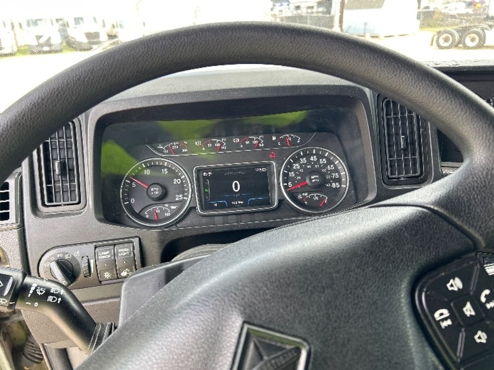 Sleeper Tractor-Heavy Duty Tractors-International-2023-LT625-Katy-TX-758,568\n\t\tmiles-$ 34,000 - Image 11