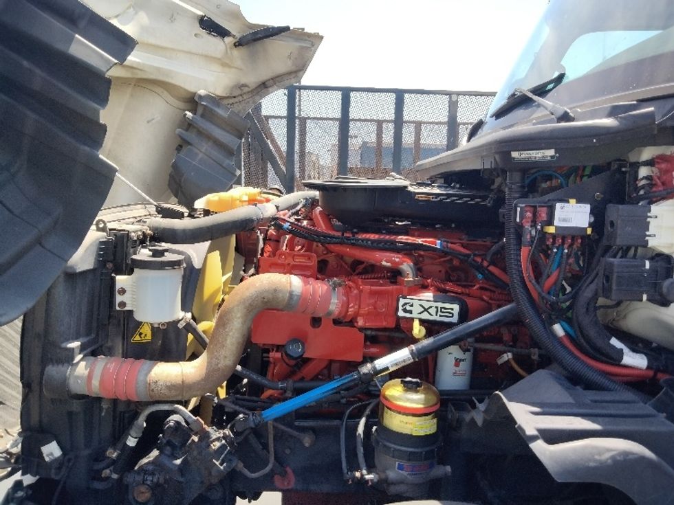Sleeper Tractor-Heavy Duty Tractors-International-2023-LT625-La Mirada-CA-551,987\n\t\tmiles-$ 59,000 - Image 21