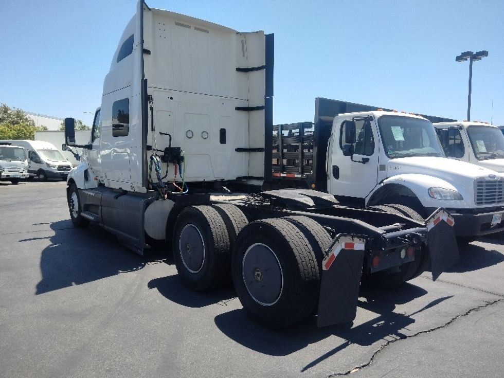 Sleeper Tractor-Heavy Duty Tractors-International-2023-LT625-La Mirada-CA-551,987\n\t\tmiles-$ 59,000 - Image 5