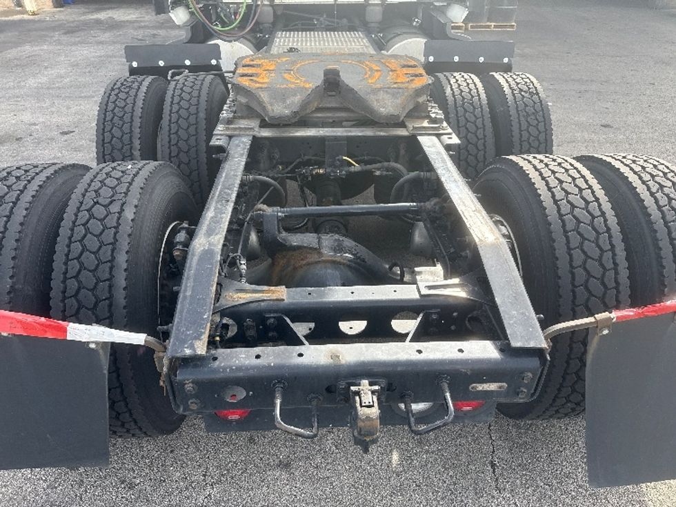 Sleeper Tractor-Heavy Duty Tractors-International-2023-LT625-La Porte-IN-515,132\n\t\tmiles-$ 54,750 - Image 6