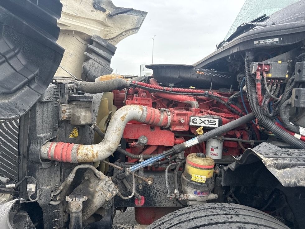 Sleeper Tractor-Heavy Duty Tractors-International-2023-LT625-La Porte-IN-597,603\n\t\tmiles-$ 44,000 - Image 21