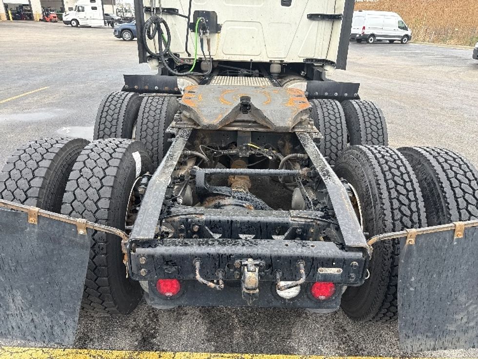 Sleeper Tractor-Heavy Duty Tractors-International-2023-LT625-La Porte-IN-597,603\n\t\tmiles-$ 44,000 - Image 6