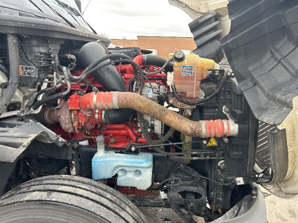 Sleeper Tractor-Heavy Duty Tractors-International-2023-LT625-La Porte-IN-624,531\n\t\tmiles-$ 41,500 - Image 20