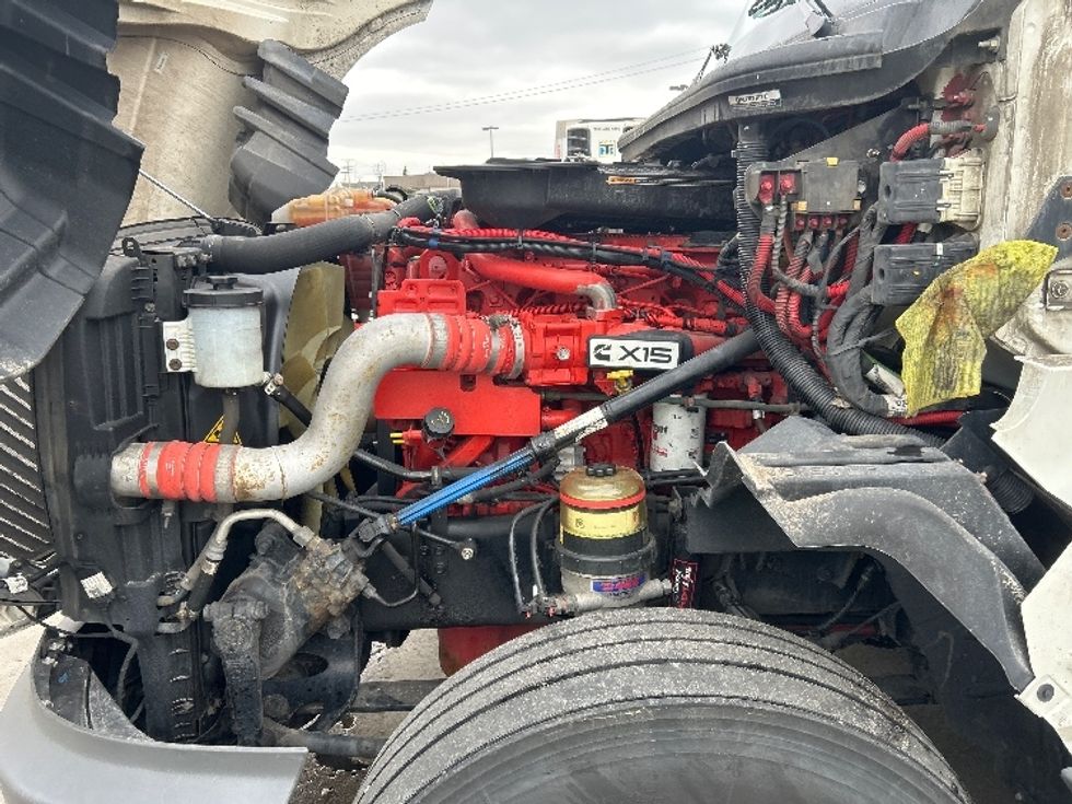 Sleeper Tractor-Heavy Duty Tractors-International-2023-LT625-La Porte-IN-624,531\n\t\tmiles-$ 41,500 - Image 21