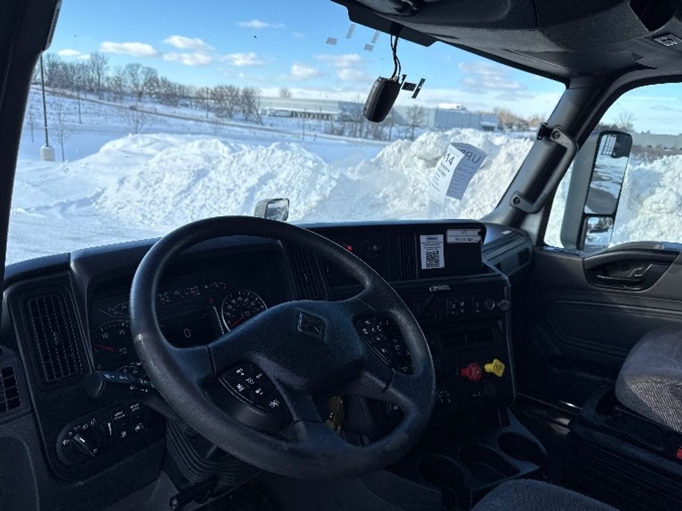 Sleeper Tractor-Heavy Duty Tractors-International-2023-LT625-Lansing-MI-553,818\n\t\tmiles-$ 50,000 - Image 10