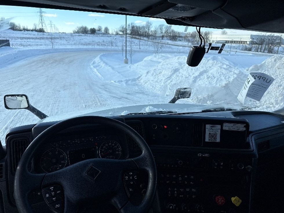 Sleeper Tractor-Heavy Duty Tractors-International-2023-LT625-Lansing-MI-553,818\n\t\tmiles-$ 50,000 - Image 11