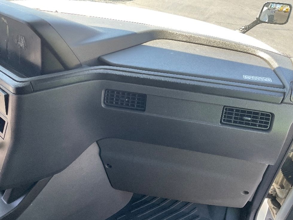 Sleeper Tractor-Heavy Duty Tractors-International-2023-LT625-Las Vegas-NV-574,079\n\t\tmiles-$ 70,000 - Image 13