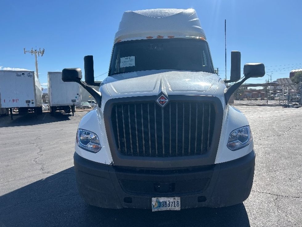 Sleeper Tractor-Heavy Duty Tractors-International-2023-LT625-Las Vegas-NV-655,484\n\t\tmiles-$ 50,000 - Image 2
