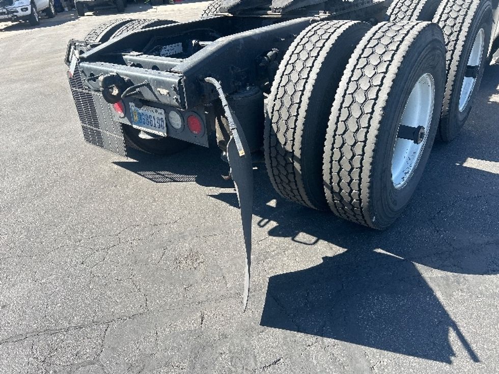 Sleeper Tractor-Heavy Duty Tractors-International-2023-LT625-Las Vegas-NV-760,440\n\t\tmiles-$ 42,000 - Image 23