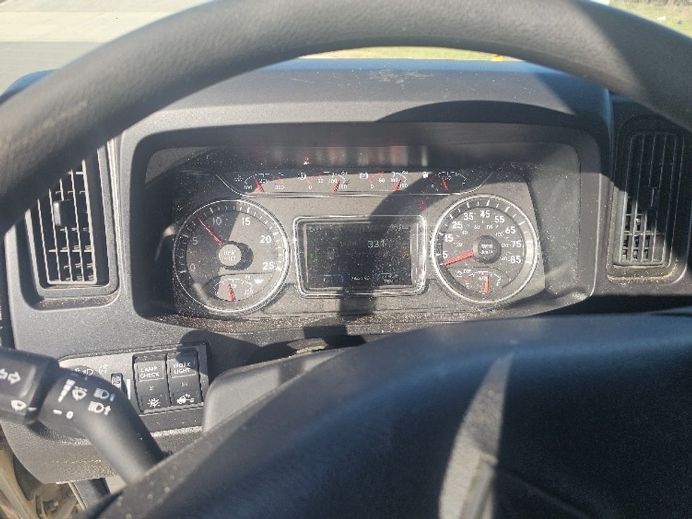 Sleeper Tractor-Heavy Duty Tractors-International-2023-LT625-Lenexa-KS-744,594\n\t\tmiles-$ 36,000 - Image 10