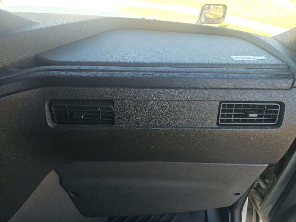 Sleeper Tractor-Heavy Duty Tractors-International-2023-LT625-Lenexa-KS-744,594\n\t\tmiles-$ 36,000 - Image 14