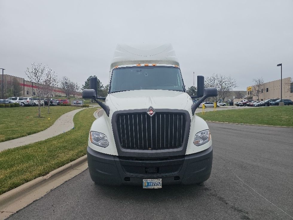 Sleeper Tractor-Heavy Duty Tractors-International-2023-LT625-Lenexa-KS-744,594\n\t\tmiles-$ 36,000 - Image 2