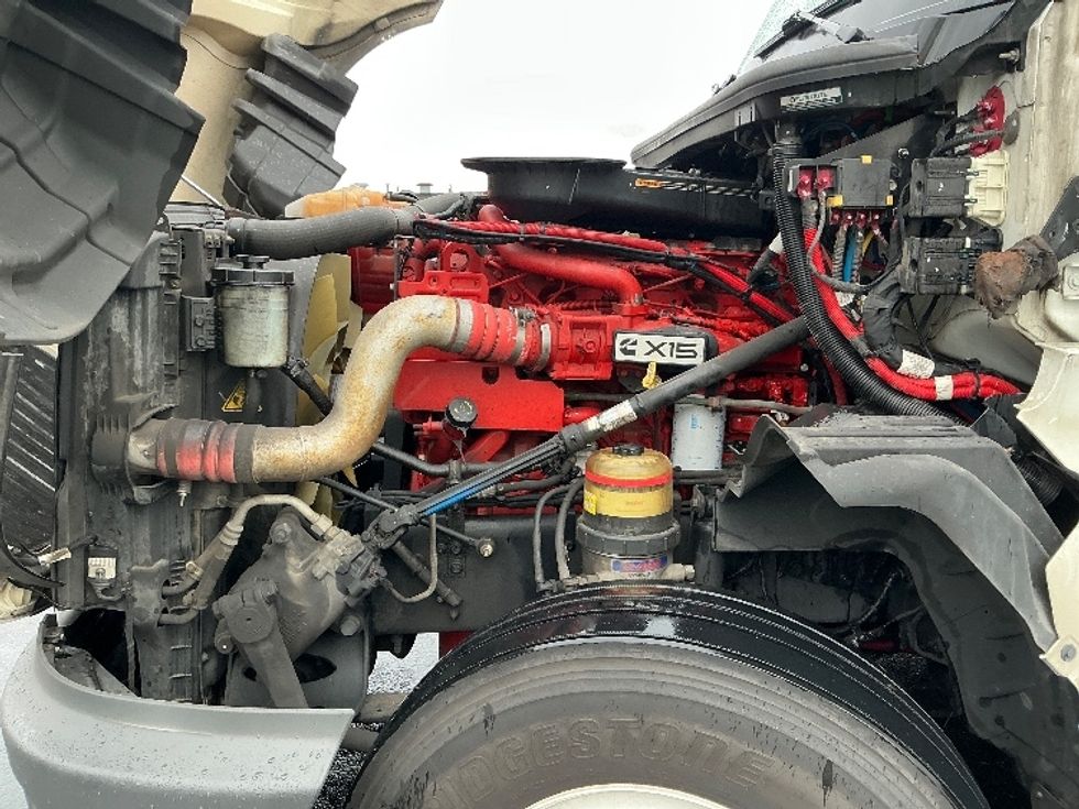 Sleeper Tractor-Heavy Duty Tractors-International-2023-LT625-Lexington-KY-565,035\n\t\tmiles-$ 52,750 - Image 21