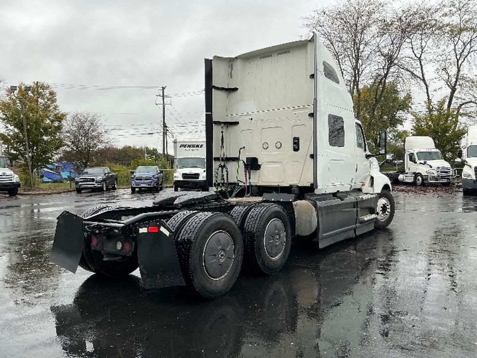 Sleeper Tractor-Heavy Duty Tractors-International-2023-LT625-Lexington-KY-565,035\n\t\tmiles-$ 52,750 - Image 7