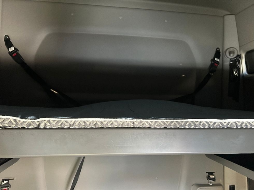 Sleeper Tractor-Heavy Duty Tractors-International-2023-LT625-Lexington-KY-585,608\n\t\tmiles-$ 47,000 - Image 16