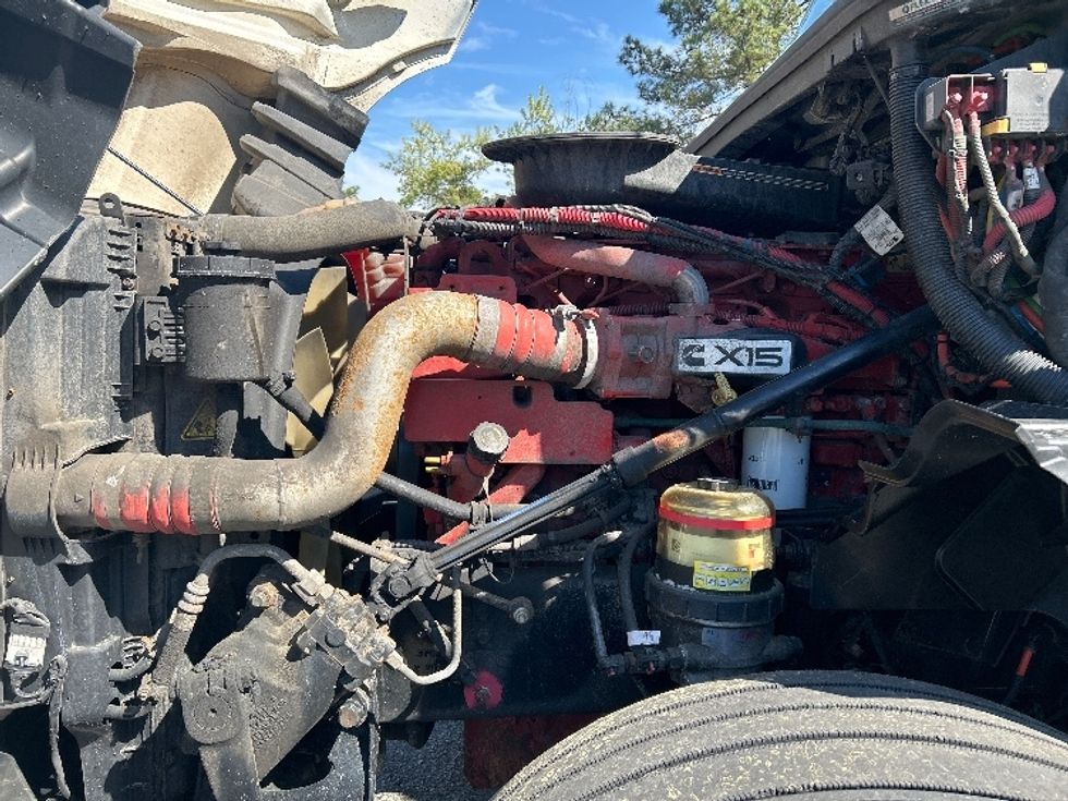 Sleeper Tractor-Heavy Duty Tractors-International-2023-LT625-Lexington-SC-556,336\n\t\tmiles-$ 49,250 - Image 20