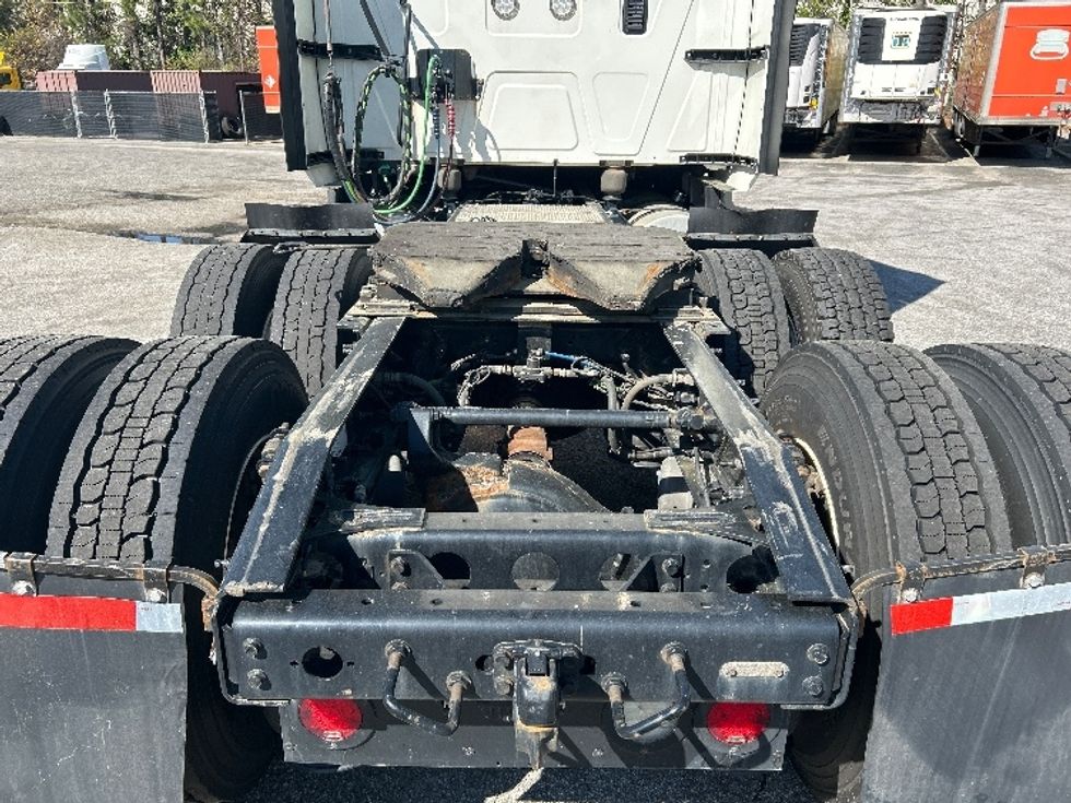 Sleeper Tractor-Heavy Duty Tractors-International-2023-LT625-Lexington-SC-556,336\n\t\tmiles-$ 49,250 - Image 6