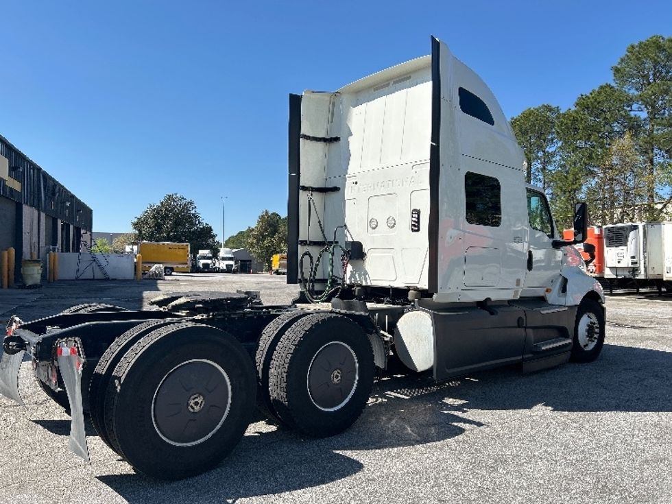 Sleeper Tractor-Heavy Duty Tractors-International-2023-LT625-Lexington-SC-556,336\n\t\tmiles-$ 49,250 - Image 7