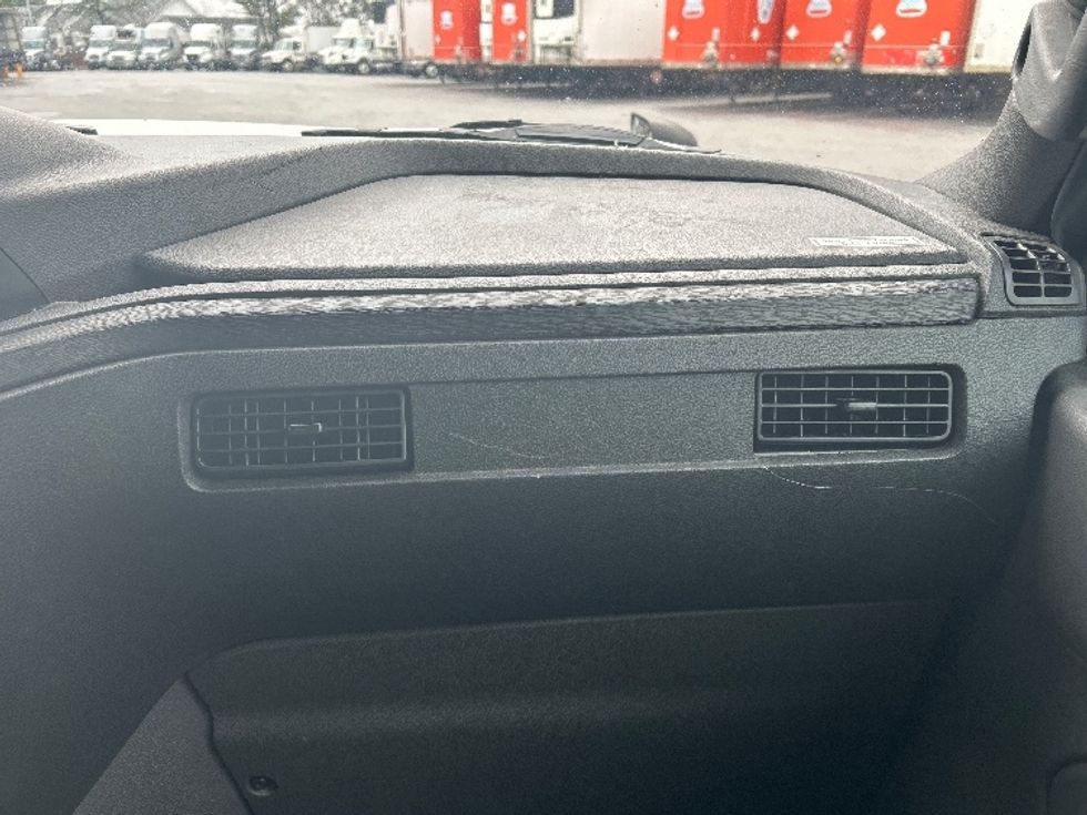 Sleeper Tractor-Heavy Duty Tractors-International-2023-LT625-Lexington-SC-626,528\n\t\tmiles-$ 44,500 - Image 13